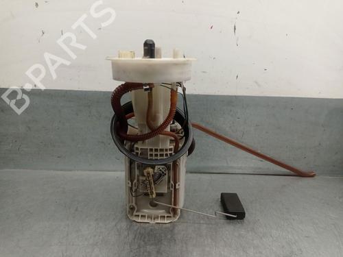 Used Fuel pump AUDI A4 B6 Convertible (8H7) 1.8 T (163 hp) 30169528