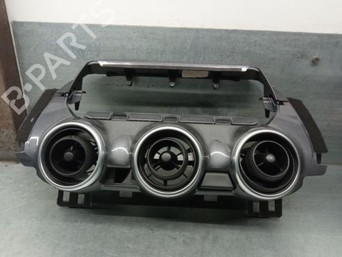 Used Air vent NISSAN JUKE (F16_) 1.0 (114 hp) 25236251