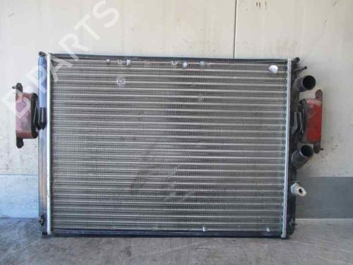 Used Water radiator Water radiator 12188057 12188057