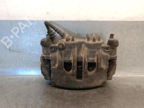 Used Right front brake caliper NISSAN NV400 Van (X62, X62B) dCi 135 (136 hp) 28812808