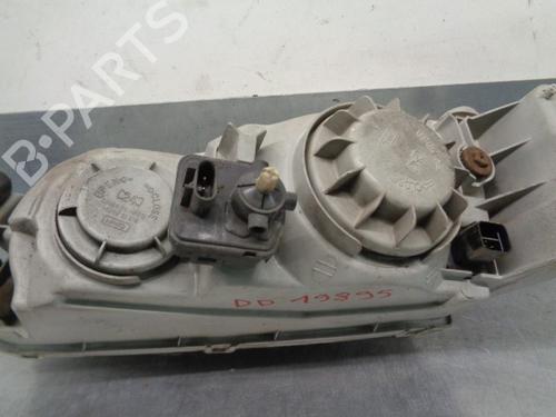 Right headlight HYUNDAI H-1 / STAREX Bus (A1)  | BP17616123C29 
