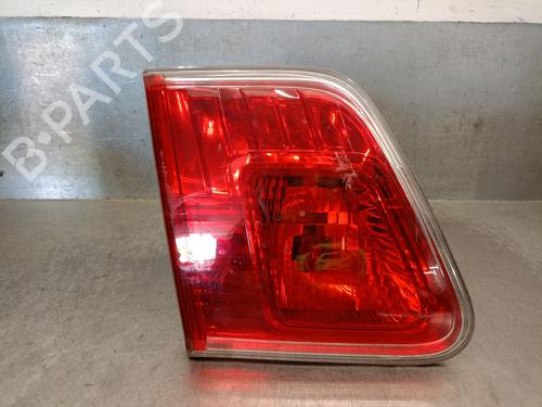 Venstre baglygte bagklap Venstre baglygte bagklap TOYOTA AVENSIS Estate (_T27_) [2008-2018] 36440584 36440584