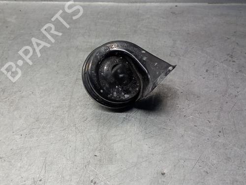 Used Horn BMW 3 (F30, F80) 330 e (252 hp) 28178934