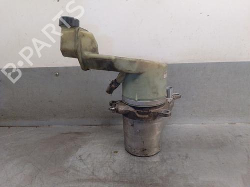 Used Steering pump FORD FIESTA V (JH_, JD_) [2001-2014]  27707670