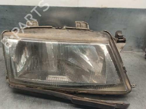Used Right headlight SAAB 9-3 (YS3D) 2.2 TiD (115 hp) 7280564