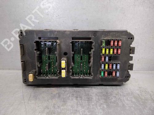 Used Fuse box JEEP GRAND CHEROKEE III (WH, WK) 3.0 CRD (218 hp) 18644003