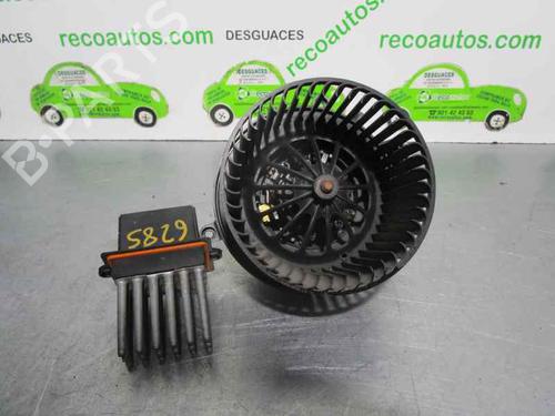 Heater blower motor CHRYSLER VOYAGER IV (RG, RS) 3.3 | BP12186629M62 