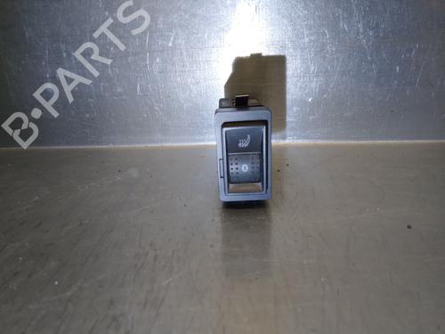 Used Switch SKODA SUPERB I (3U4) 2.0 TDI (140 hp) 12189374