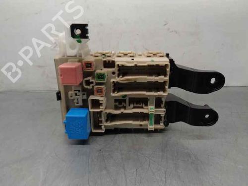 Used Fuse box TOYOTA AVENSIS Estate (_T27_) 2.0 D-4D (ADT270_, ADT270R) (126 hp) 7180814
