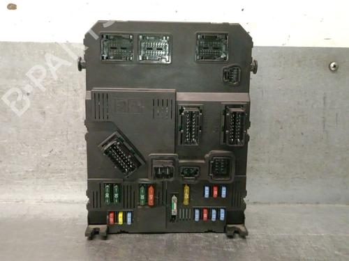 Used Fuse box CITROËN XSARA PICASSO (N68) 1.6 HDi (109 hp) 30456092