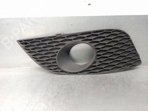 Used Grille SEAT LEON (1P1) 1.2 TSI (105 hp) 14329395