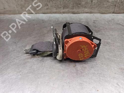 Used Rear center seatbelt TOYOTA COROLLA Verso (_E12_) 1.6 VVT-i (ZZE121_, ZZE121R) (110 hp) 8726024