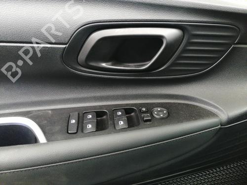  - Image 8