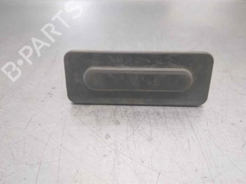 Used Tailgate handle PEUGEOT 308 II (LB_, LP_, LW_, LH_, L3_) 1.6 BlueHDi 120 (120 hp) 10273890
