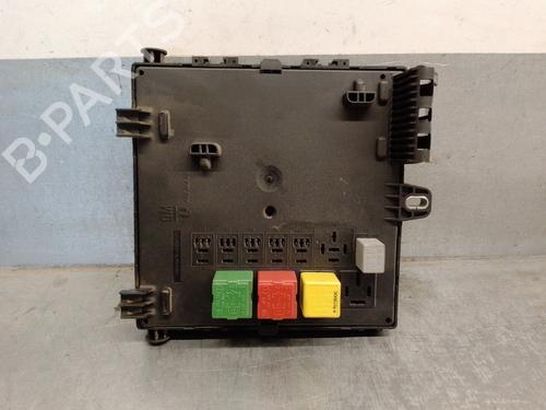 Fuse box OPEL VECTRA C Estate (Z02) 1.9 CDTI (F35) | BP18128005E1 