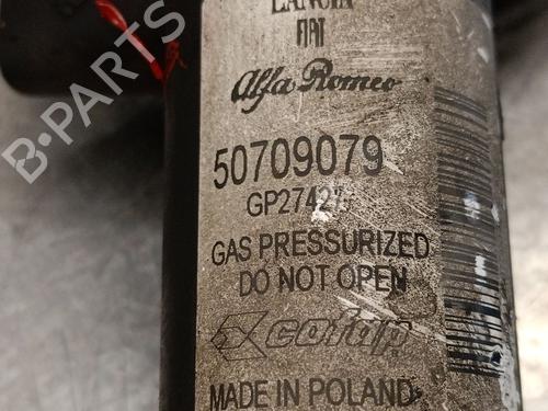 Left front shock absorber FIAT 500 (312_) 1.3 D Multijet (312AXB1A) | BP27298681M16