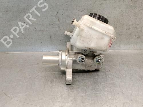 Used Brake master cylinder BMW 3 (F30, F80) 330 e (252 hp) 28193763