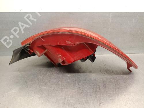 Right taillight PEUGEOT 206 Hatchback (2A/C) 1.4 HDi eco 70 | BP31038579C35