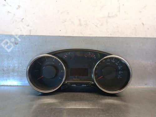 Used Instrument cluster PEUGEOT 5008 (0U_, 0E_) 1.6 16V (120 hp) 27567601