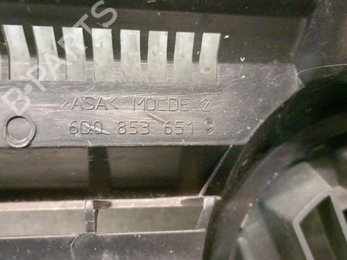 Grille VW POLO (9N_, 9A_) 1.4 16V | BP27329453C40 