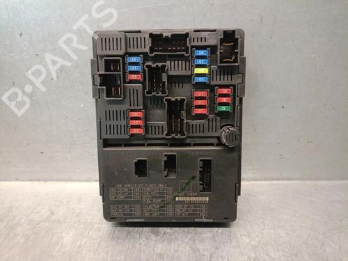 Used Fuse box Fuse box 38255268 38255268