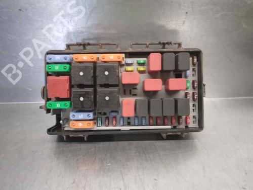 Used Fuse box FIAT GRANDE PUNTO (199_) 1.3 D Multijet (75 hp) 23528272