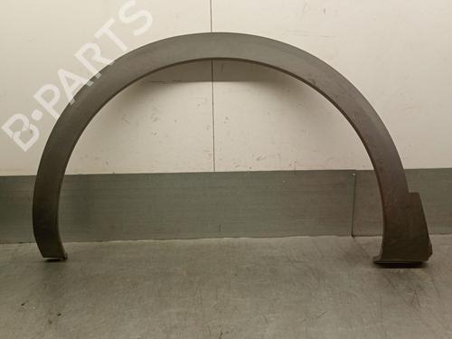 Używane Listwa nadkola przedniego lewego PEUGEOT 3008 II SUV (MC_, MR_, MJ_, M4_) 1.2 THP/ PureTech 130 (MRHNSM, MRHNSU, MRHNSJ, MRHNYW,... (131 hp) 29638185