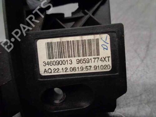 Steering wheel controls CITROËN C4 I (LC_) 1.6 HDi | BP6694792E15 