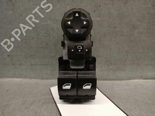 Used Left front window switch Left front window switch PEUGEOT EXPERT Van (V_) 1.5 BlueHDi 100 (102 hp) 33557255 33557255