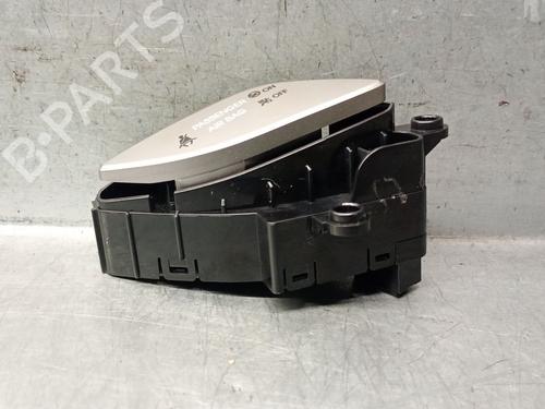 Display monitor HYUNDAI VELOSTER (FS) 1.6 GDI | BP30713693C48