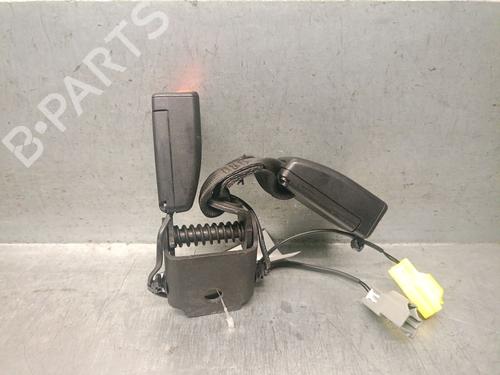 seat-buckle-jaguar-f-pace-x761-2015-32304210 main image