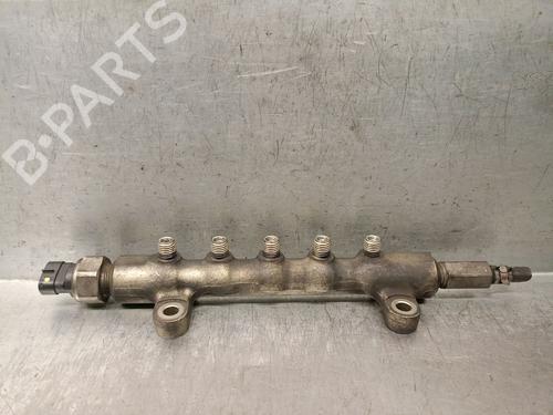 Used Injection rail TOYOTA AVENSIS Estate (_T25_) 2.0 D-4D (ADT250_, ADT250R) (126 hp) 31585509