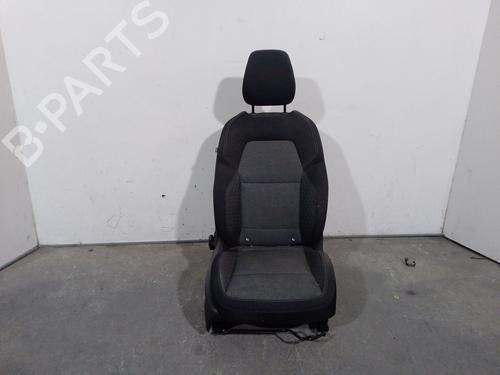 Stol høyre foran RENAULT CAPTUR II (HF_) TCe 90 (HFM6) (91 hp) 30028160