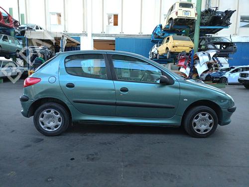 Engine control unit (ECU) PEUGEOT 206 Hatchback (2A/C) 1.1 i | BP21581635M57 