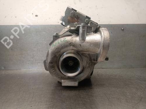 Turbolader/Kompressor BMW 5 (E60) 525 d (177 hp) 30078731