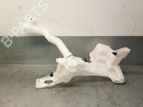 Used Windscreen washer tank RENAULT CLIO V (B7_) 1.6 E-TECH 140 (B7MU) (140 hp) 29220633