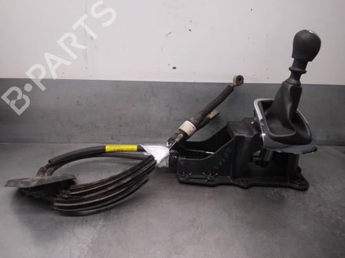 Gear lever RENAULT MEGANE III Hatchback (BZ0/1_, B3_) 1.2 TCe (BZ2B, BZ11) | BP17958282M90 