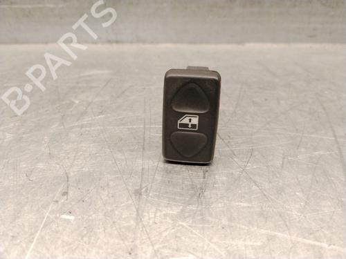 Used Left front window switch Left front window switch LAND ROVER FREELANDER I (L314) 2.0 Td4 4x4 (112 hp) 36224118 36224118