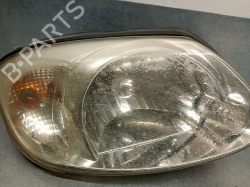 Right headlight HYUNDAI ACCENT II (LC) 1.5 CRDi | BP29763915C29