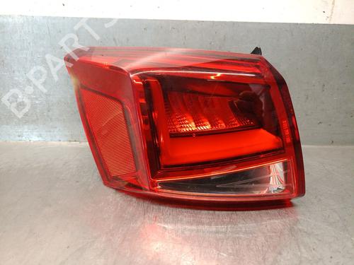 Used Left taillight SEAT ARONA (KJ7, KJP) 1.0 TGi (90 hp) 30279947