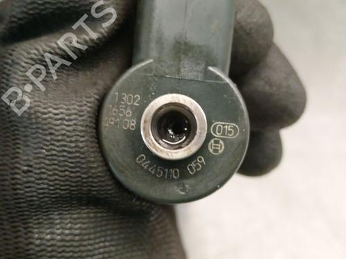 Injector CHRYSLER VOYAGER IV (RG, RS) 2.8 CRD | BP27252142M100 