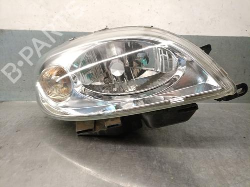 Used Right headlight CITROËN SAXO (S0, S1) 1.5 D (57 hp) 31173055