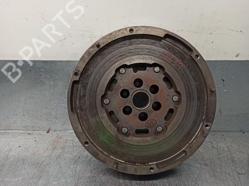 Used Flywheel PEUGEOT 308 SW II (LC_, LJ_, LR_, LX_, L4_) 1.6 BlueHDi 120 (120 hp) 14327059