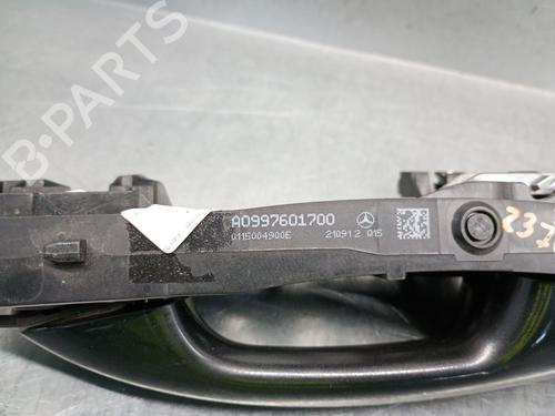 Klamka zewnętrzna drzwi tylnych lewych MERCEDES-BENZ GLC (X253) 200 d 4-matic (253.916) | BP29970762C130
