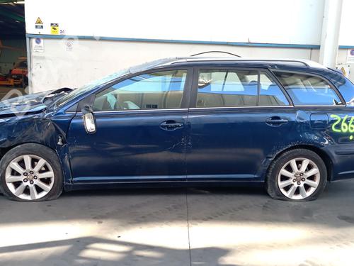 Brugte TOYOTA AVENSIS Estate (_T25_) 1.8 VVT-i (ZZT251_, ZZT251R) 4968128
