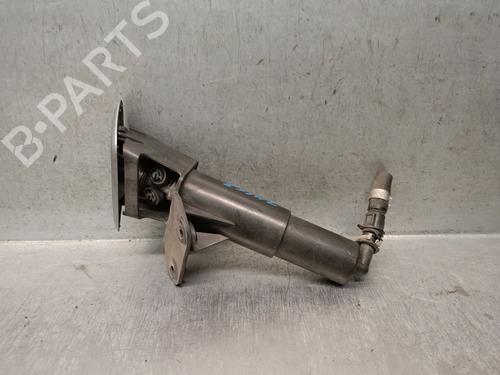 Używane Spryskiwacz reflektora TOYOTA AVENSIS Estate (_T25_) 2.0 D-4D (ADT250_, ADT250R) (126 hp) 30911026