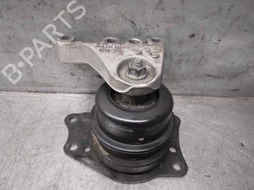 Used Engine mount SKODA ROOMSTER (5J7) 1.9 TDI (105 hp) 17080290
