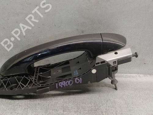 Used Front left exterior door handle VW GOLF VI (5K1) 2.0 TDI (170 hp) 17001351