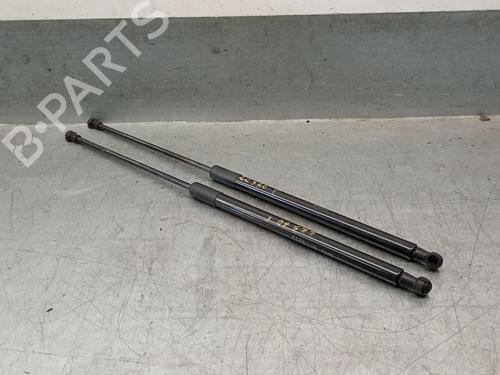 Used Tailgate lift support PEUGEOT 3008 II SUV (MC_, MR_, MJ_, M4_) 1.6 THP 165 (M45GYW, M45GZW, M45GYV) (165 hp) 24981256