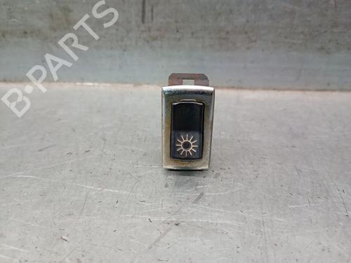 Used Headlight switch MERCEDES-BENZ /8 (W115) 240 D 3.0 (115.114) (80 hp) 23963679